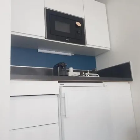 Superb Studio With Sea View *